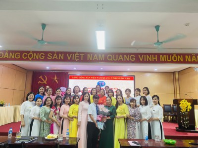 Đại hội chị bộ năm 2022-2025