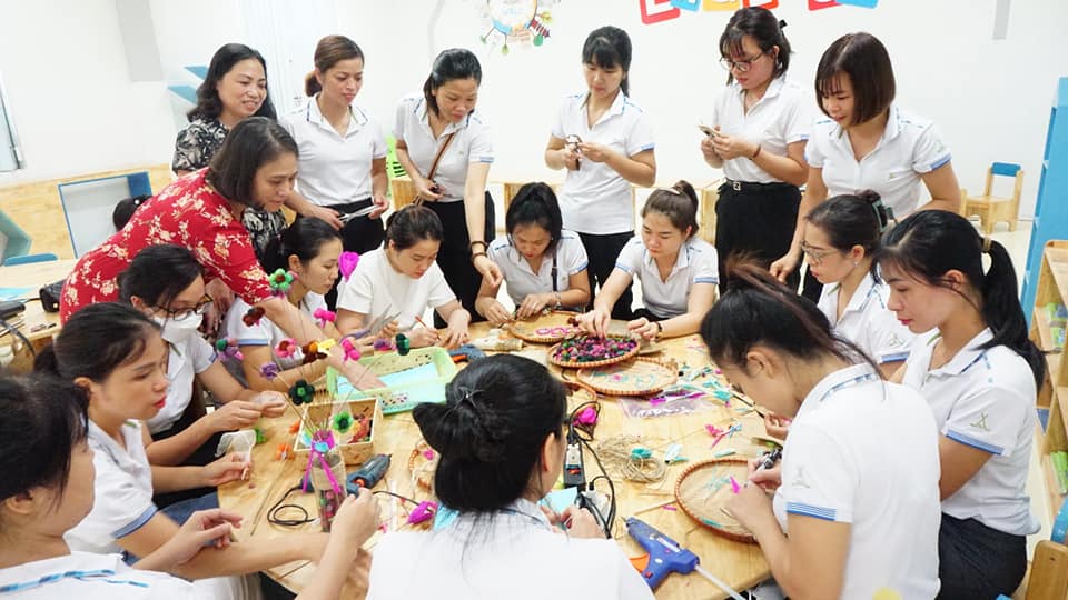 NGÀY CHỦ NHẬT THẬT Ý NGHĨA VỚI CÁC CÔ GIÁO MẦM NON